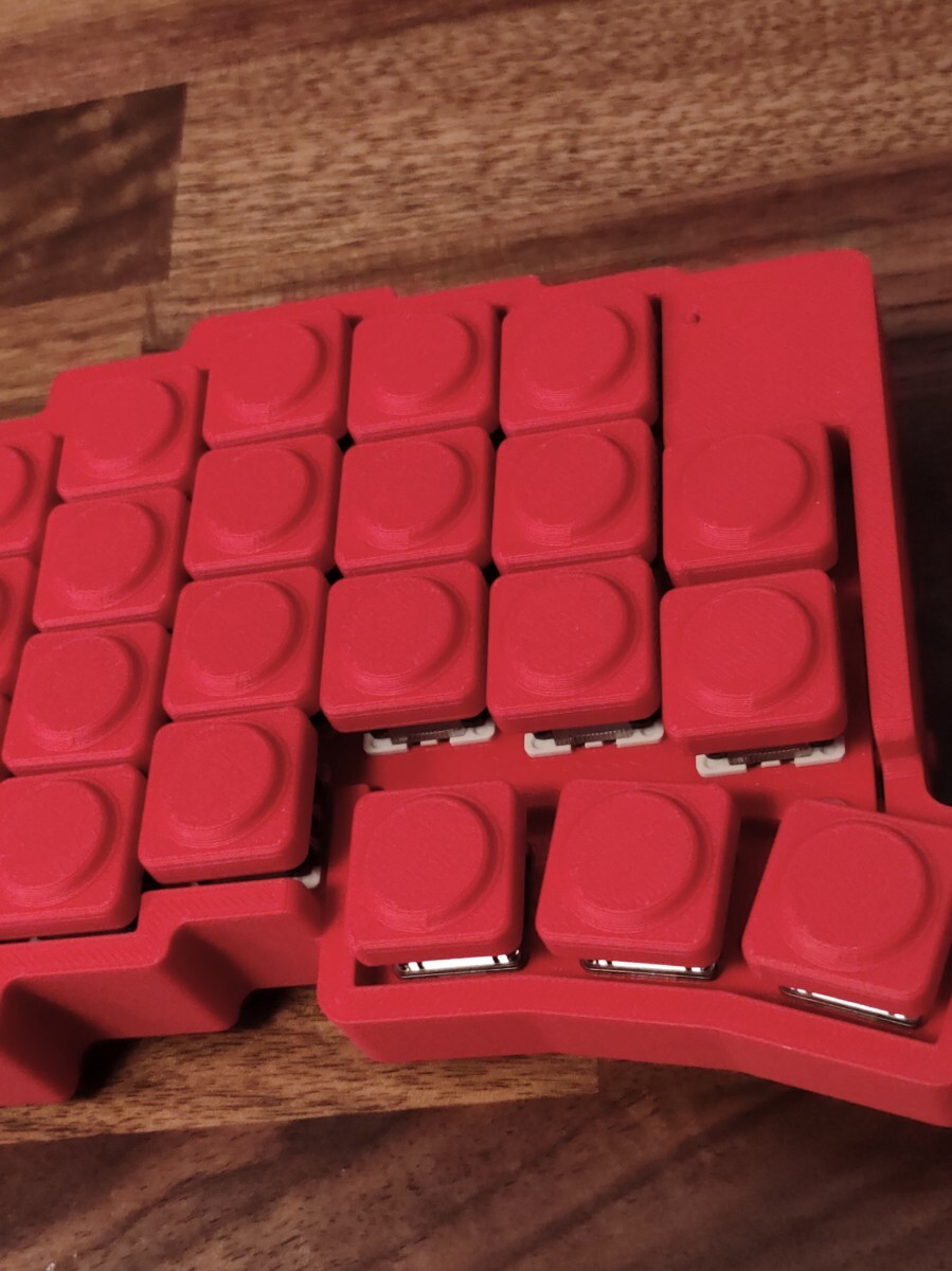 roBa レッド 無線 左右分割キーボード トラックボール|Yahoo roBa レッド 無線 左右分割キーボード トラックボール|Yahoo