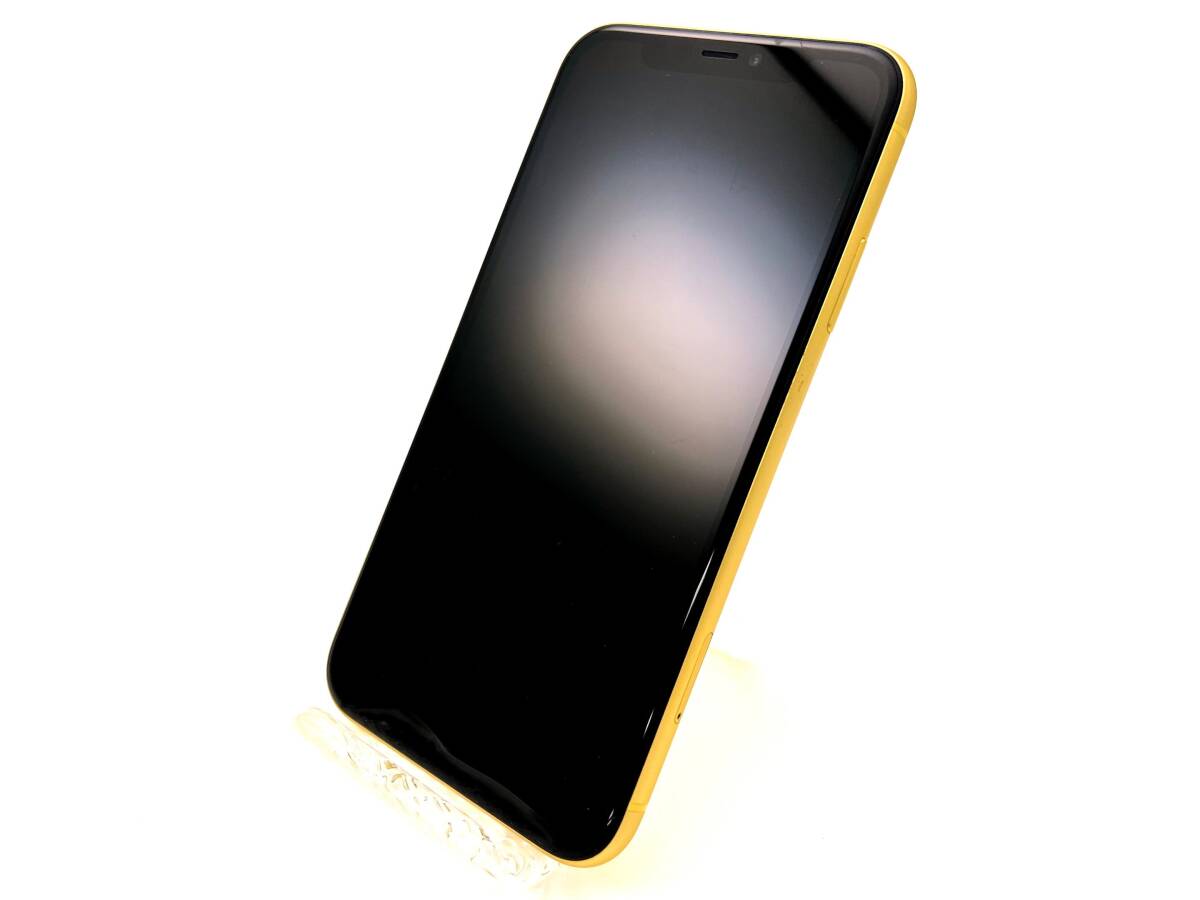 iPhone11 64GB イエロー au SIMロック解除済み 本体のみ Cランク iPhone11 64GB イエロー au SIMロック解除済み 本体のみ Cランク