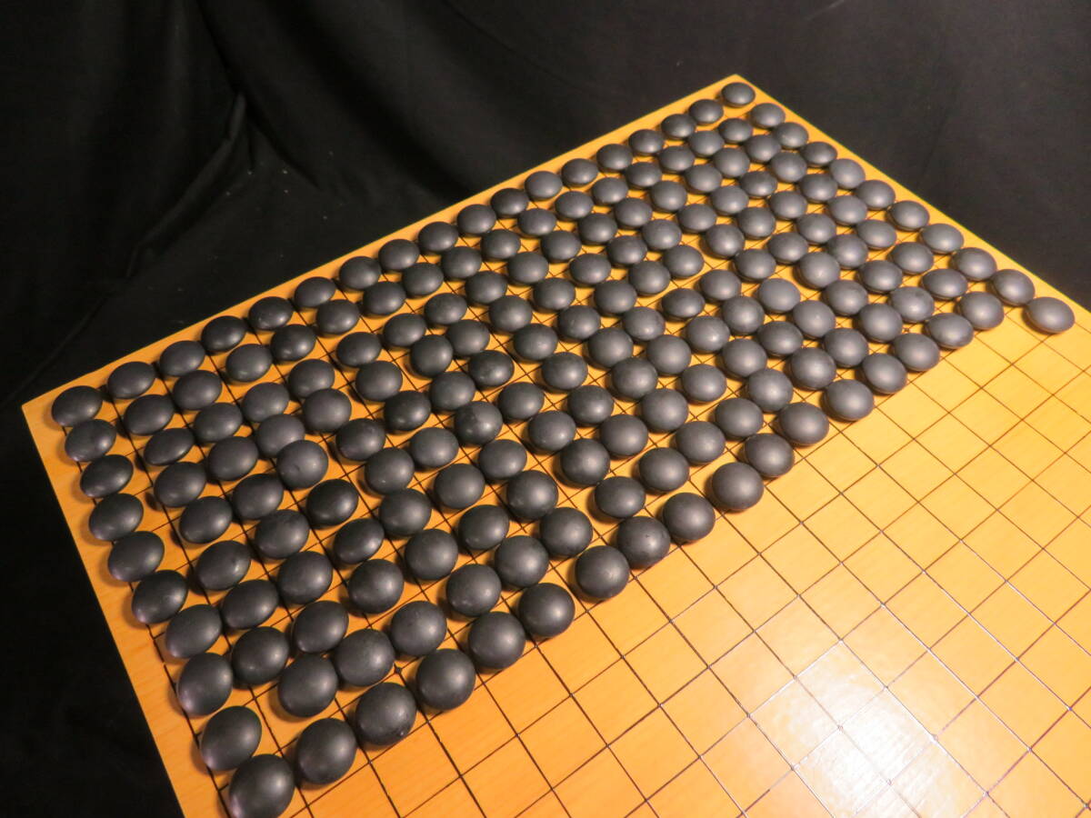 未使用 碁石 本蛤 本那智黒 30号 碁笥つき