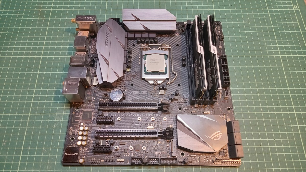 i7-7700K & マザー、メモリー8GB2、簡易水冷セット(Core i7 i7-7700K & マザー、メモリー8GB2、簡易水冷セット(Core i7