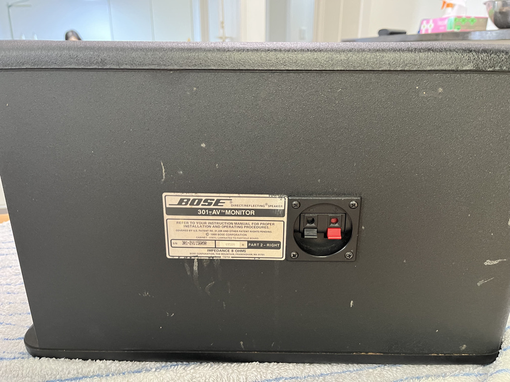 Yahoo!オークション - BOSE 301-AV MONITOR スピーカー Yahoo!オークション - BOSE 301-AV MONITOR スピーカー