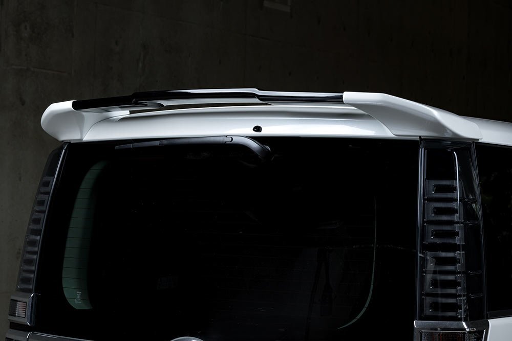 M\'z SPEED リアウイング 塗り分け塗装 (070/202) FRP ヴォクシー ZWR80G H29.8～R2.3 ハイブリッドV/X MC後