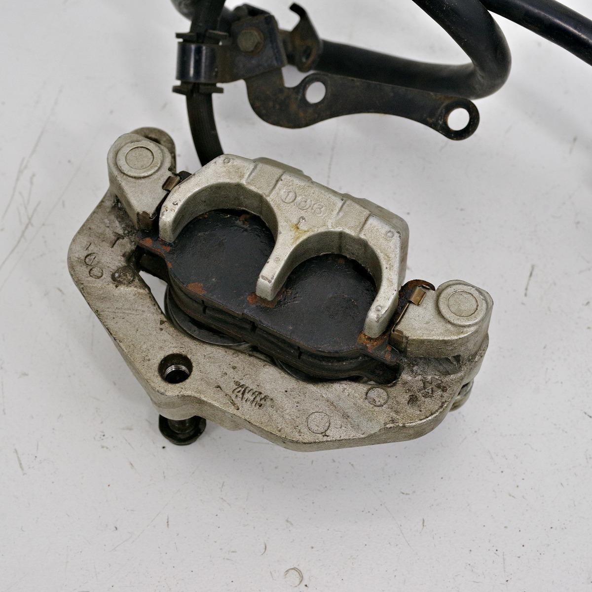 ヤマハ　SR400(RH01J )？　純正　ブレーキマスター　キャリパー　OH前提