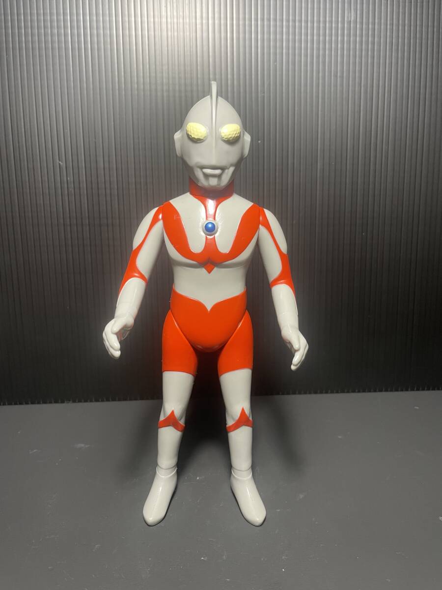 銀河連邦』ソフビシリーズ25周年記念 M78星雲人ウルトラマン80 銀河連邦』ソフビシリーズ25周年記念 M78星雲人ウルトラマン80