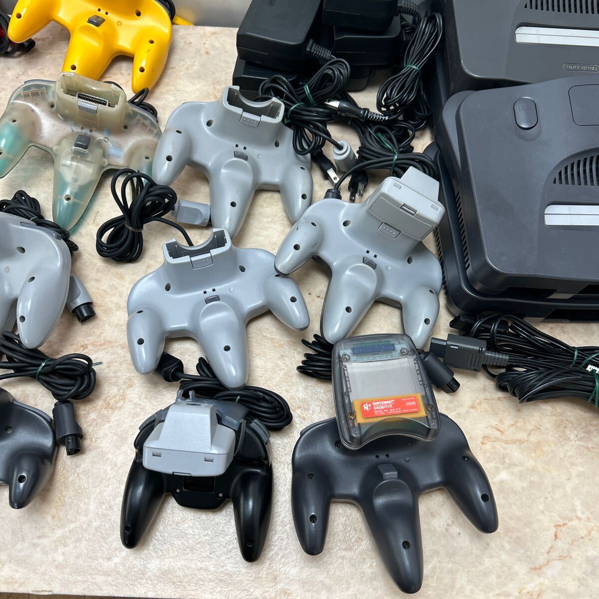 Nintendo Nintendo64 ニンテンドー64 コントローラー 電源まとめ Nintendo Nintendo64 ニンテンドー64 コントローラー 電源まとめ