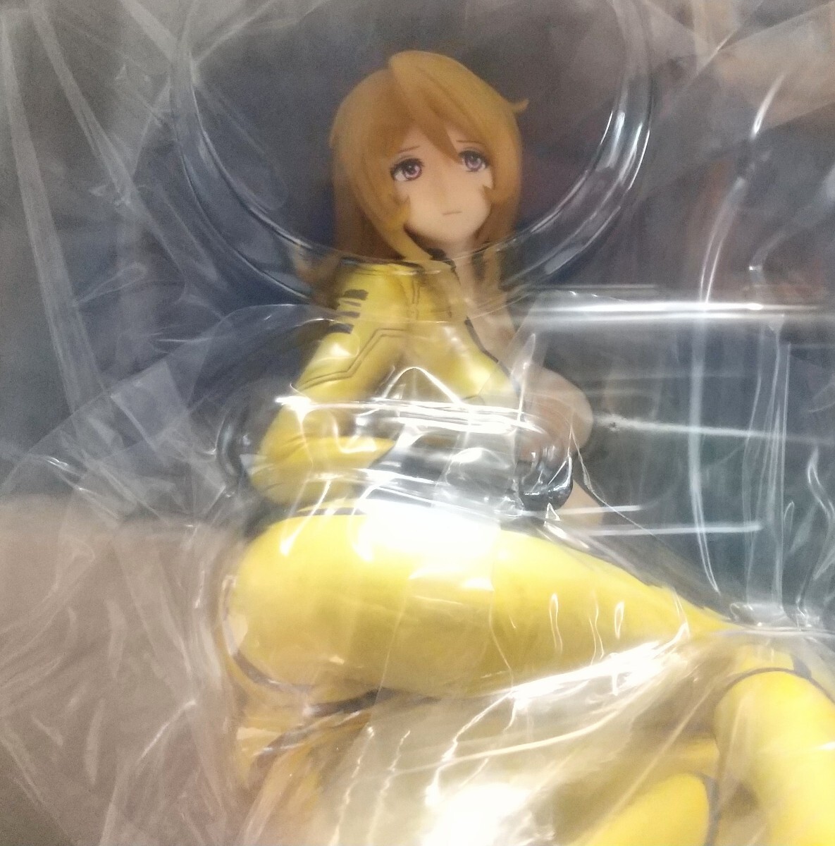 美品 新品未開封】 ヤマトガールズコレクション 宇宙戦艦ヤマト 美品 新品未開封】 ヤマトガールズコレクション 宇宙戦艦ヤマト