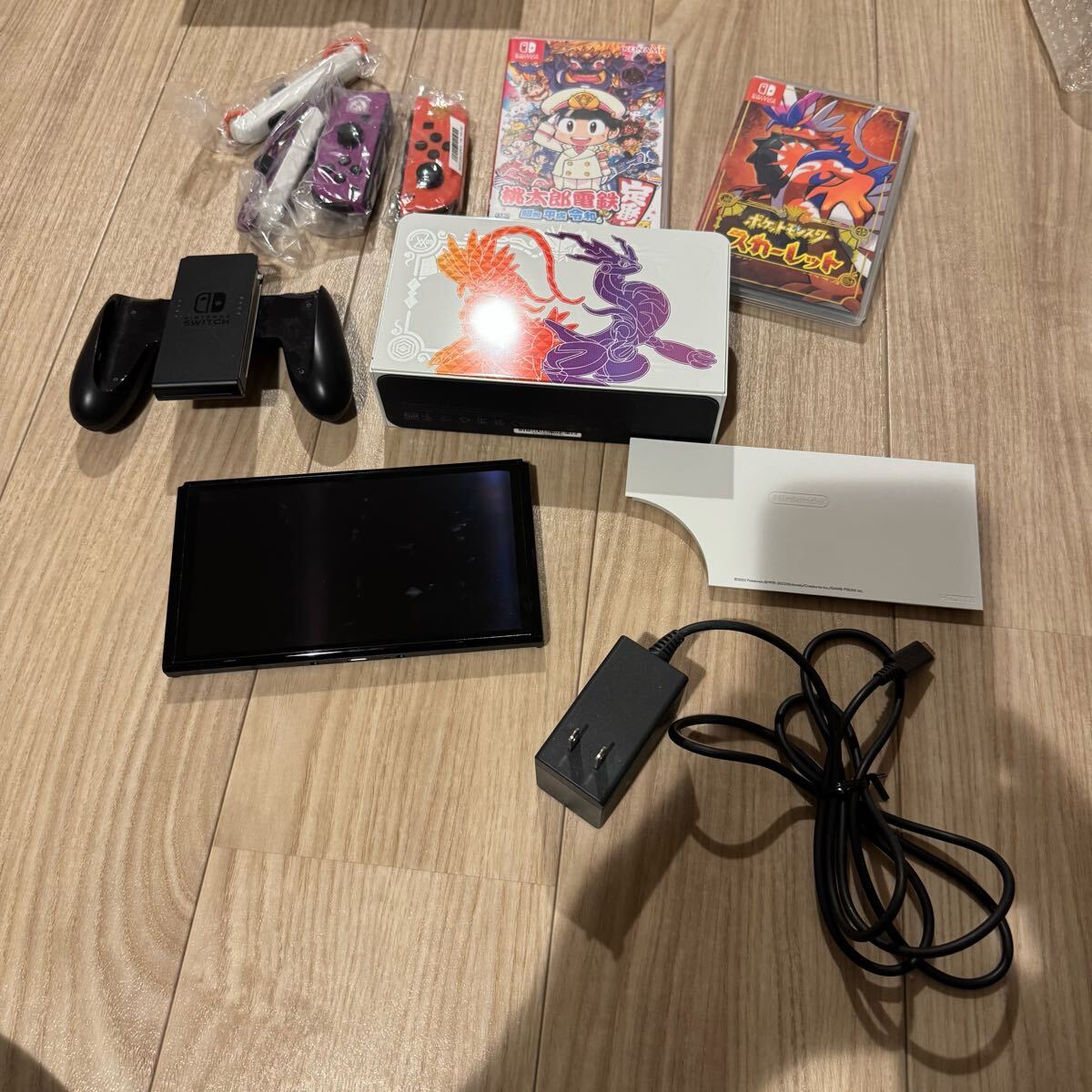 桃鉄付き!有機ELモデル Nintendo Switch スイッチ スカーレット 桃鉄付き!有機ELモデル Nintendo Switch スイッチ スカーレット