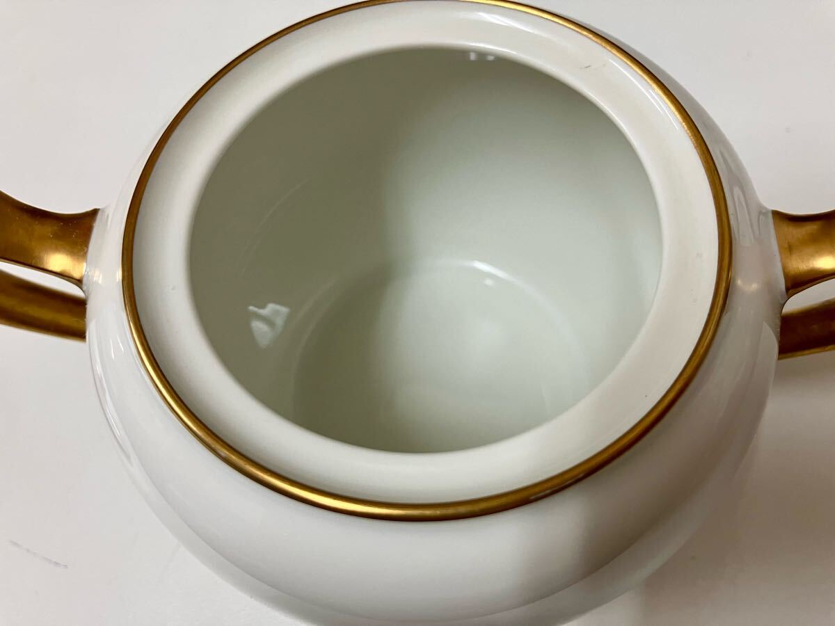 T647【美品】大倉陶器 大倉陶園 ゴールドライン ソーサー T647【美品】大倉陶器 大倉陶園 ゴールドライン ソーサー
