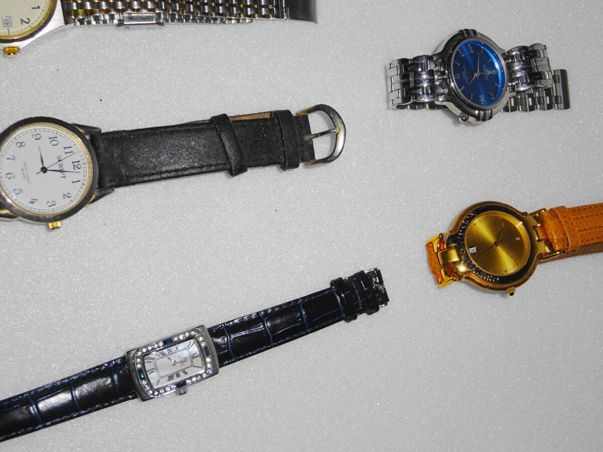 腕時計 30個まとめ VALENTINO-DOMANI CITIZEN ZANOBETTI 腕時計 30個まとめ VALENTINO-DOMANI CITIZEN ZANOBETTI
