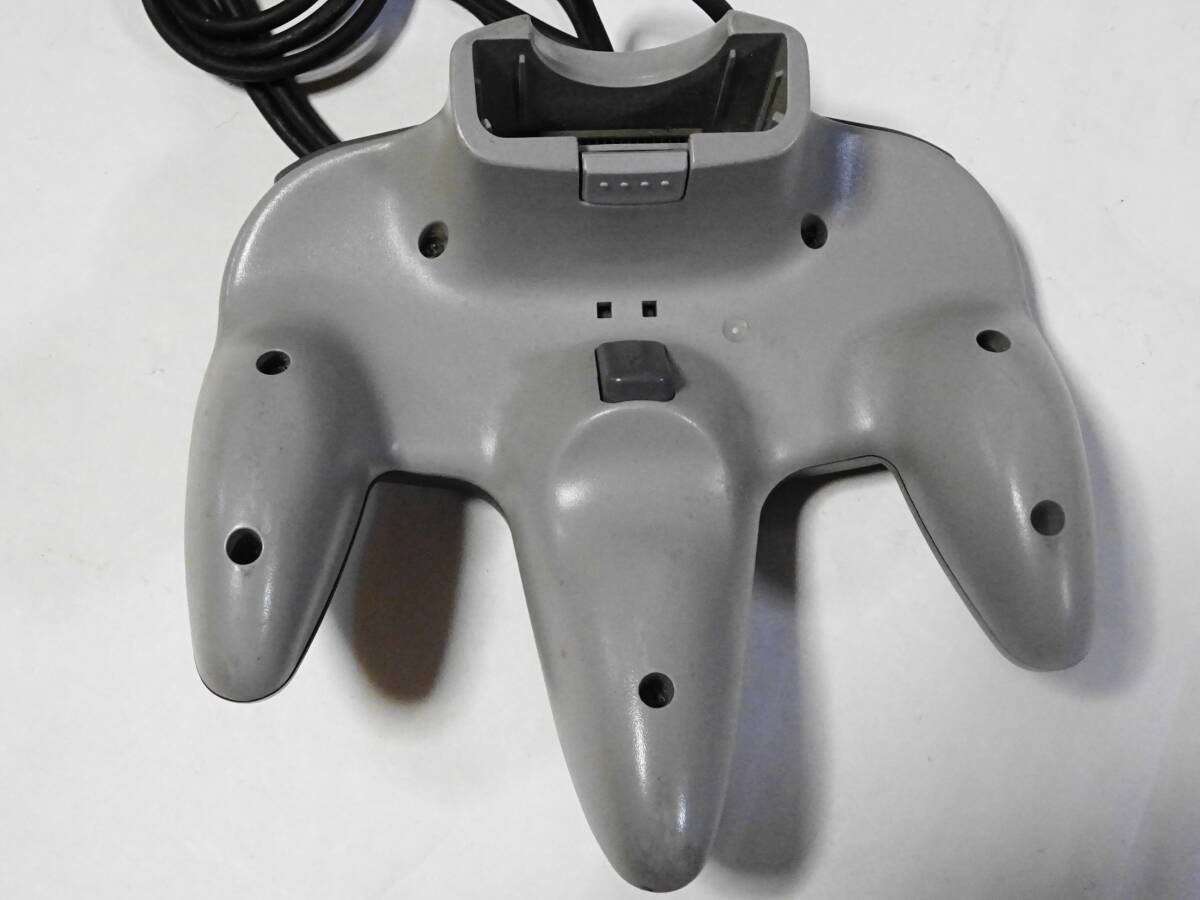 1円~】 ニンテンドー64 本体 ② NUS-001 コントローラー1個 AC 1円~】 ニンテンドー64 本体 ② NUS-001 コントローラー1個 AC