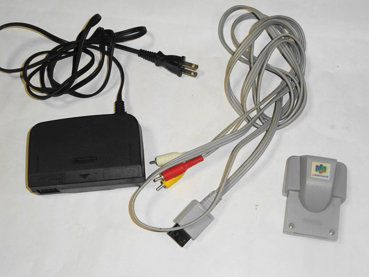 1円~】 ニンテンドー64 本体 ② NUS-001 コントローラー1個 AC 1円~】 ニンテンドー64 本体 ② NUS-001 コントローラー1個 AC