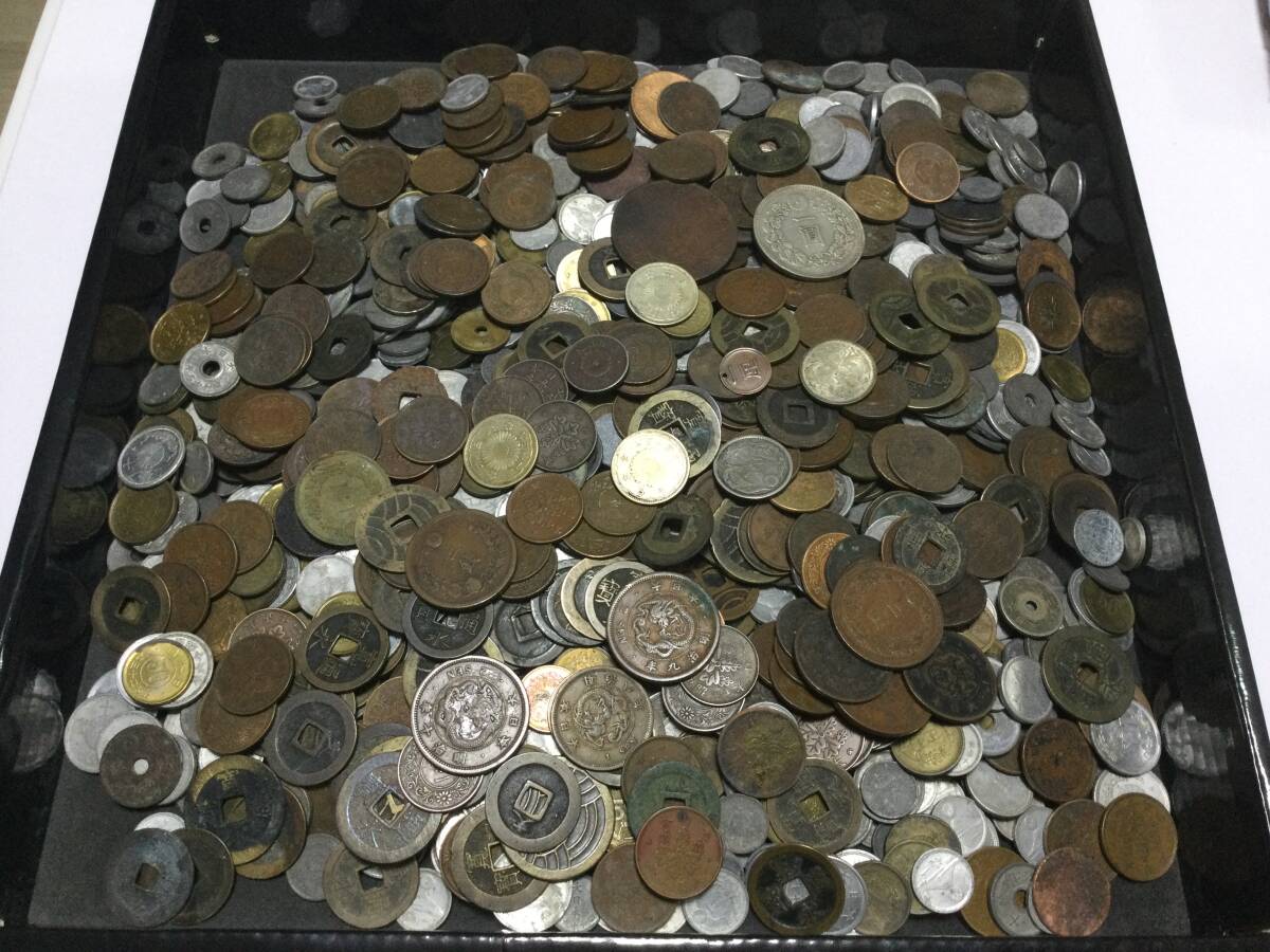 古銭 銀貨 大量 まとめ 3.1kg 日本 雑銭 コイン(日本)|売買され 古銭 銀貨 大量 まとめ 3.1kg 日本 雑銭 コイン(日本)|売買され