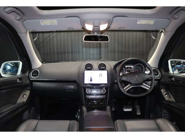 Mクラス ML63 4WD AMGスタイリング　サンルーフ