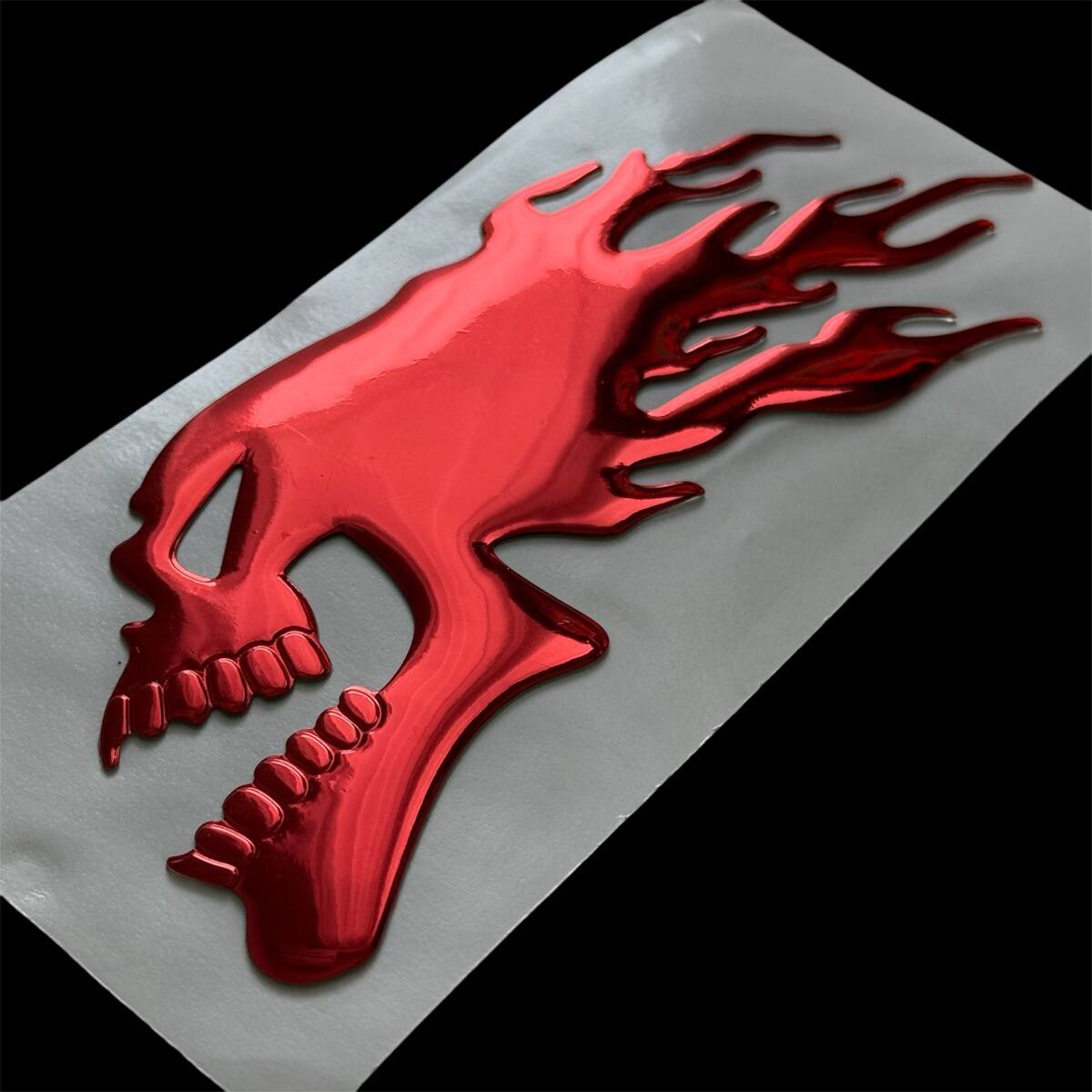 ★★送料無料／スカル／ドクロ／骸骨／メッキレッド色／立体ステッカー★★_画像1