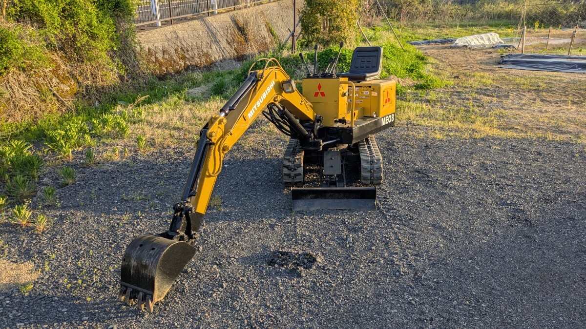 ミニユンボME08(トラック、ダンプ、建設機械)｜売買された