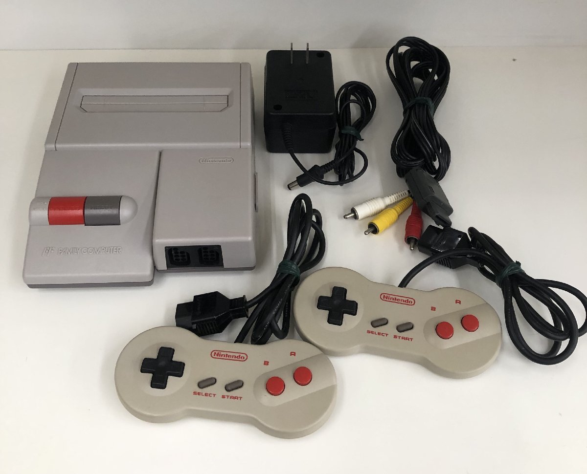 ○任天堂 ファミリーコンピューター ニューファミコン HVC-101 ○任天堂 ファミリーコンピューター ニューファミコン HVC-101