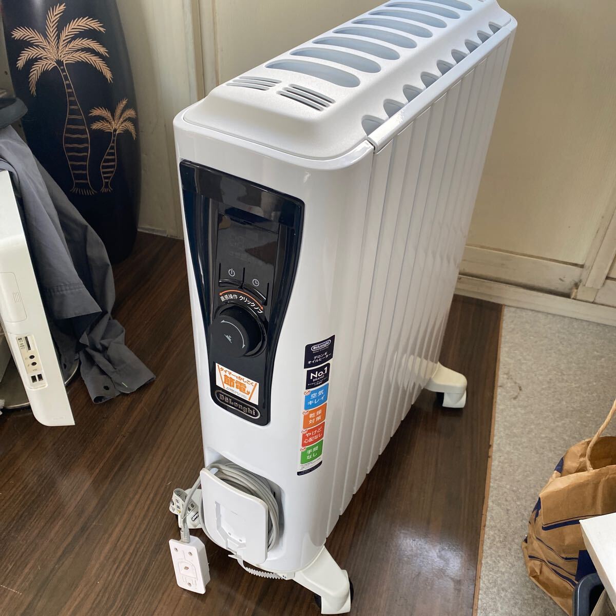 Yahoo!オークション - デロンギ オイルヒーター RHJ65L0915 Yahoo!オークション - デロンギ オイルヒーター RHJ65L0915