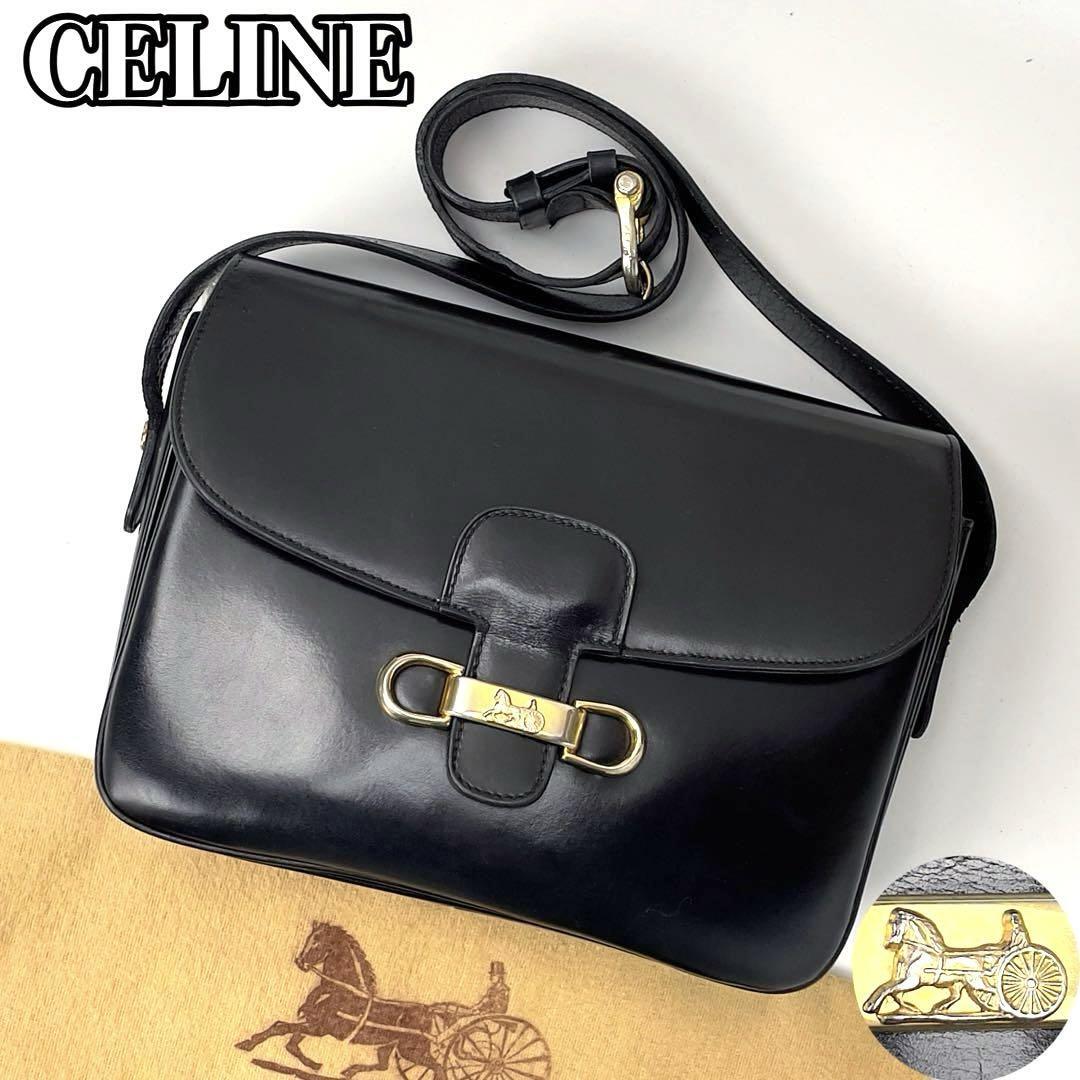 美品】CELINE セリーヌ 馬車金具 ショルダーバッグ ポシェット C 美品】CELINE セリーヌ 馬車金具 ショルダーバッグ ポシェット C