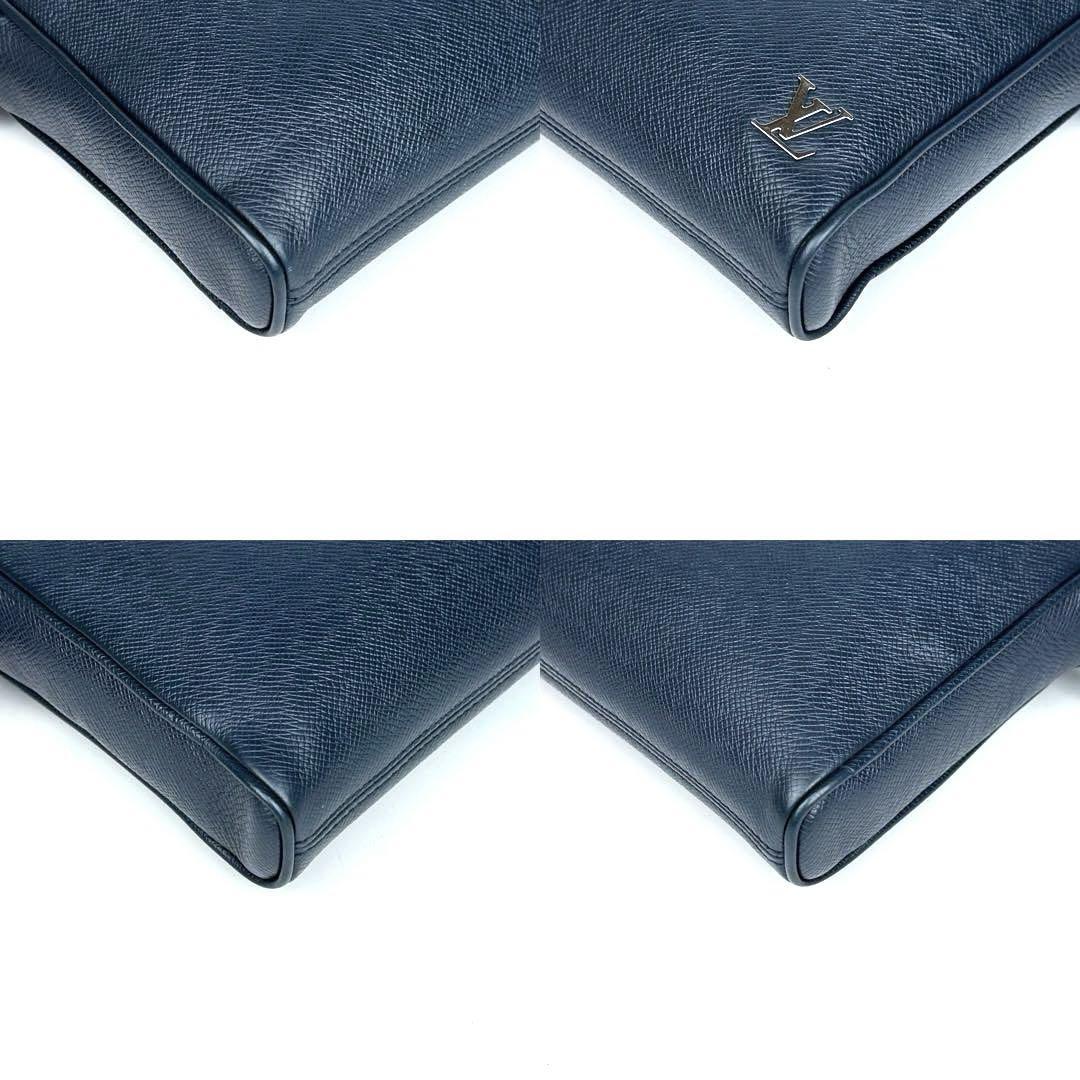 極美品 LOUIS VUITTON ルイヴィトン タイガ メッセンジャー PPM 極美品 LOUIS VUITTON ルイヴィトン タイガ メッセンジャー PPM