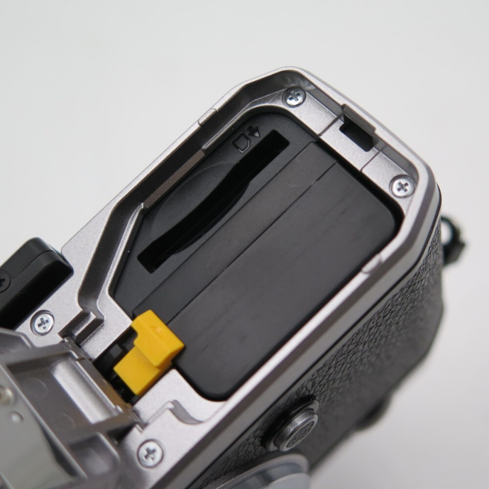 1円〜 Nikon ニコン Z fc ミラーレス一眼カメラ NIKKOR Z 28mm 1円〜 Nikon ニコン Z fc ミラーレス一眼カメラ NIKKOR Z 28mm