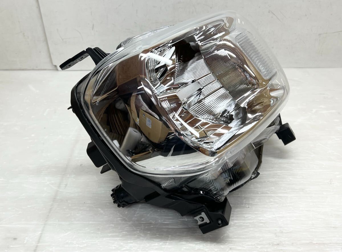 良品 送料込 即決 スペーシア MK94S 純正 LED 右 ヘッドライト 良品 送料込 即決 スペーシア MK94S 純正 LED 右 ヘッドライト
