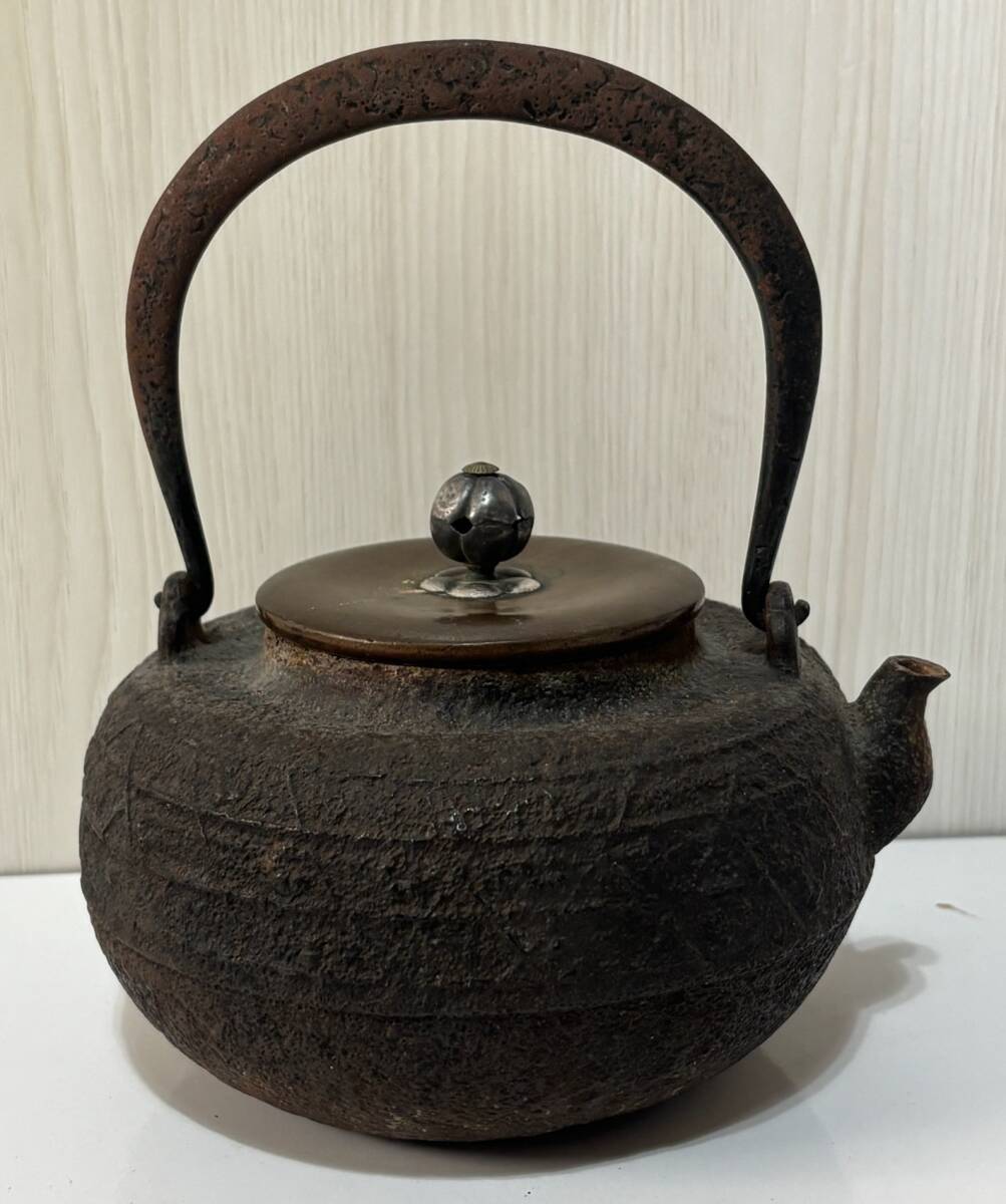 鉄瓶 龍文堂 造 在銘 検:骨董 銀摘まみ 中国 唐物 古美術 鉄瓶 龍文堂 造 在銘 検:骨董 銀摘まみ 中国 唐物 古美術