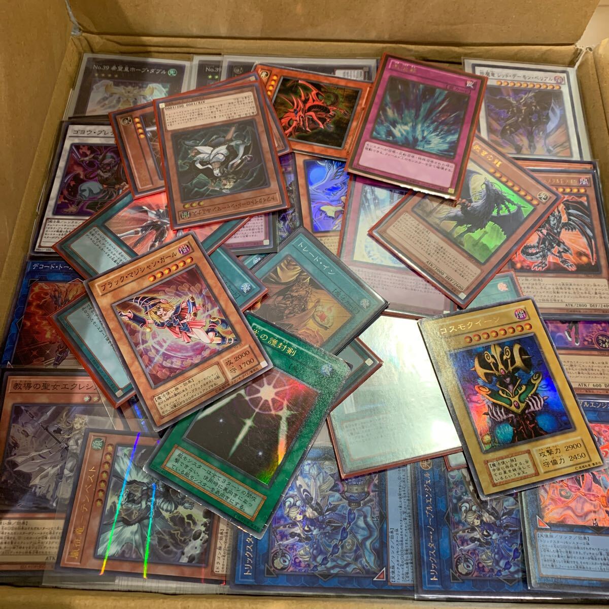 遊戯王 大量まとめ売り 6000枚以上 スーパーレア以上あり SRあり 遊戯王 大量まとめ売り 6000枚以上 スーパーレア以上あり SRあり