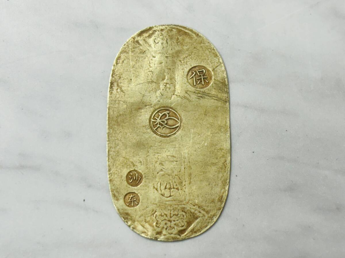 G8900 天保小判金 小判金 小判 11.24g 比重 K14相当 金貨 古銭 G8900 天保小判金 小判金 小判 11.24g 比重 K14相当 金貨 古銭