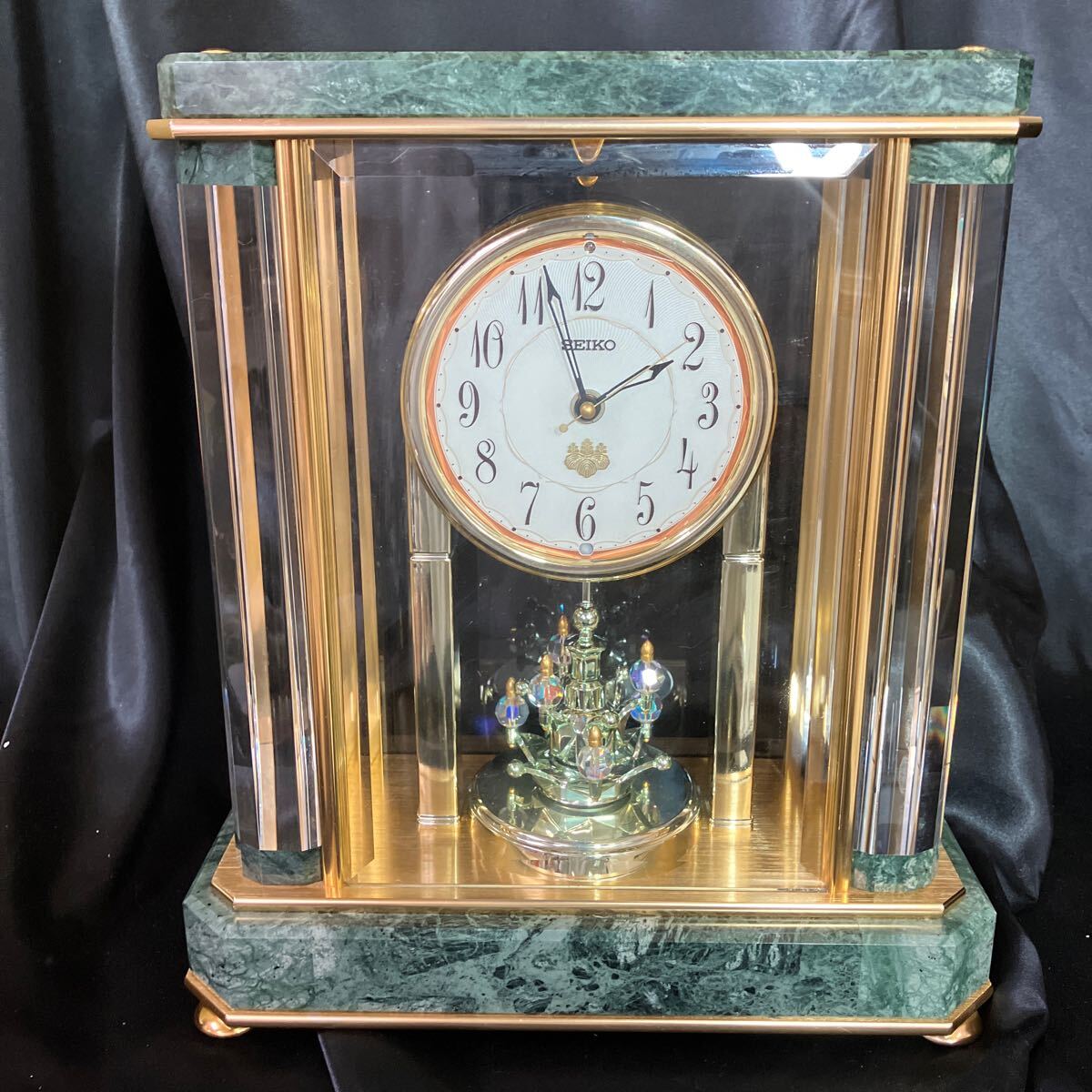 置時計】SEIKO☆セイコー☆内閣総理大臣☆贈呈品☆ガラス☆ 蛇紋 置時計】SEIKO☆セイコー☆内閣総理大臣☆贈呈品☆ガラス☆ 蛇紋