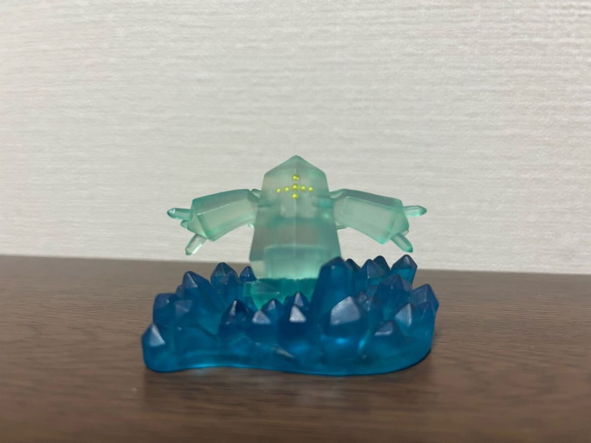 レジアイス 立体ポケモン図鑑 ? 当時品 ポケモン レジアイス 立体ポケモン図鑑 ? 当時品 ポケモン
