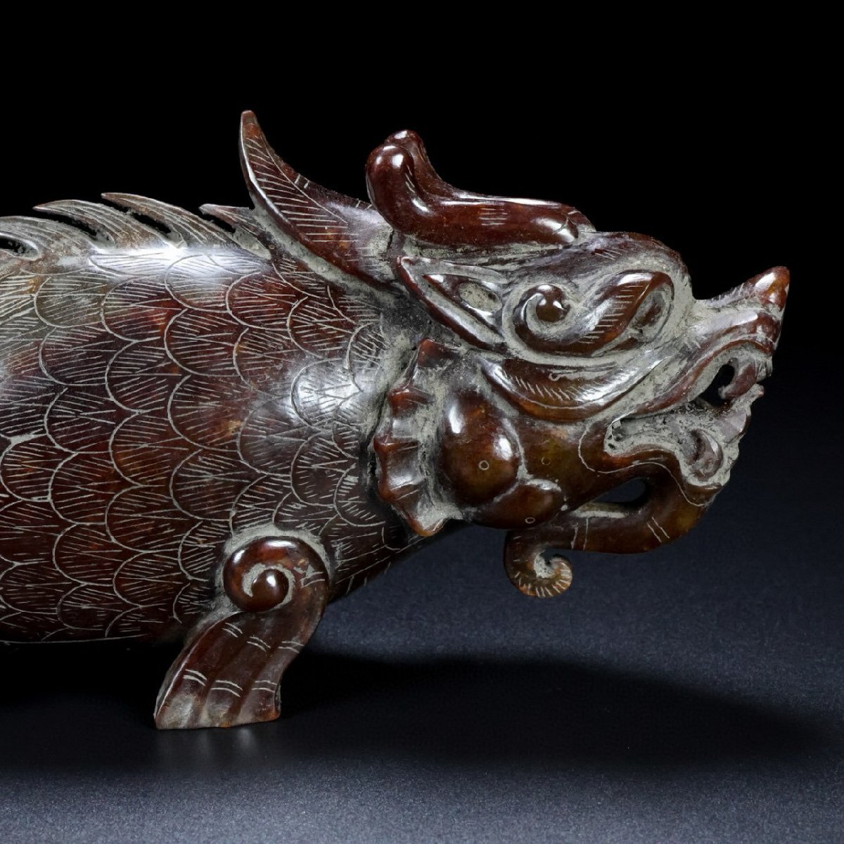 清】時代舊藏 唐時代 高古玉 瑞獣魚化龍紋彫物25x9x10㎝/1232g 清】時代舊藏 唐時代 高古玉 瑞獣魚化龍紋彫物25x9x10㎝/1232g