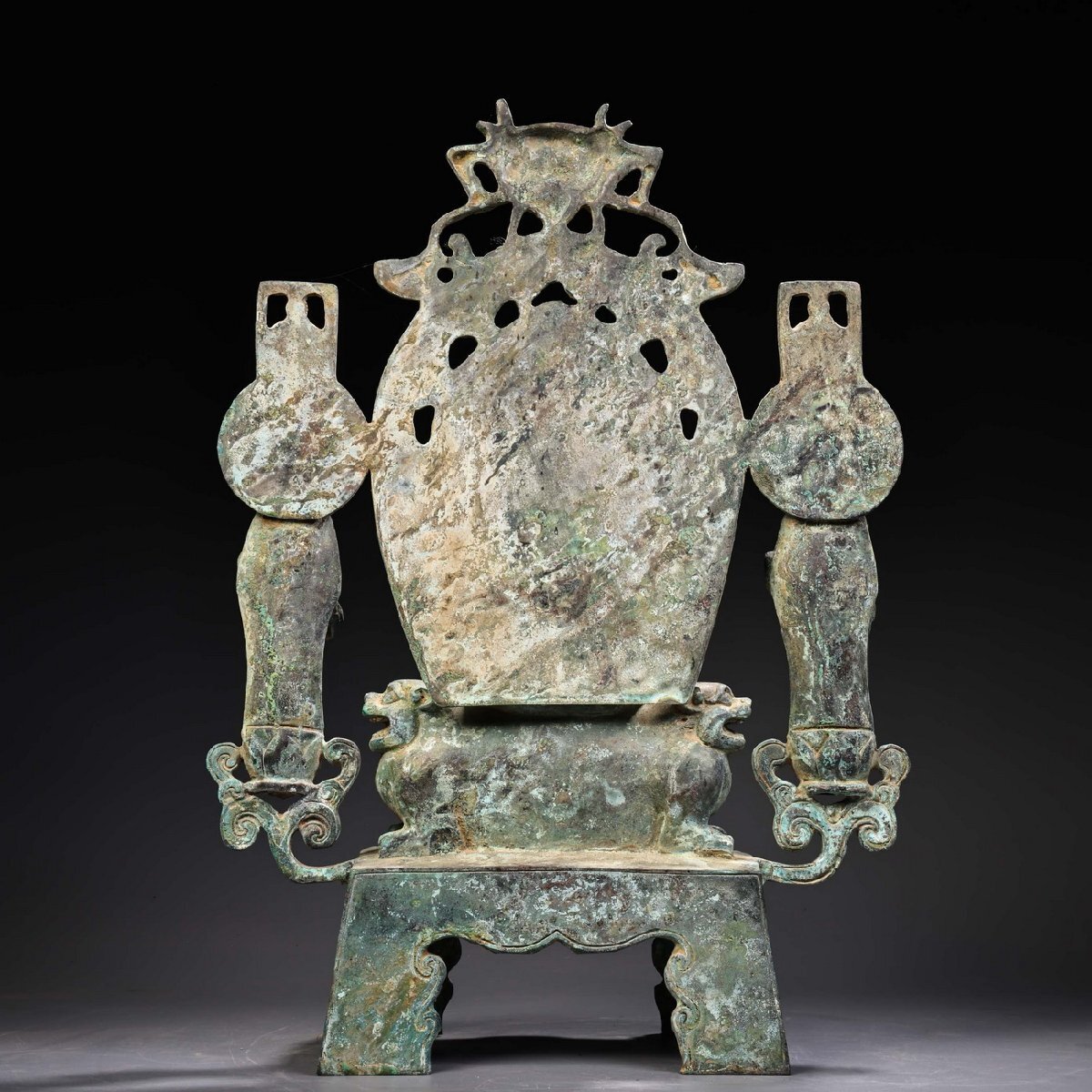清】北魏時代 青銅器 釈迦三並佛造像35x26㎝/3.1㎏ 仏教古美術 清】北魏時代 青銅器 釈迦三並佛造像35x26㎝/3.1㎏ 仏教古美術