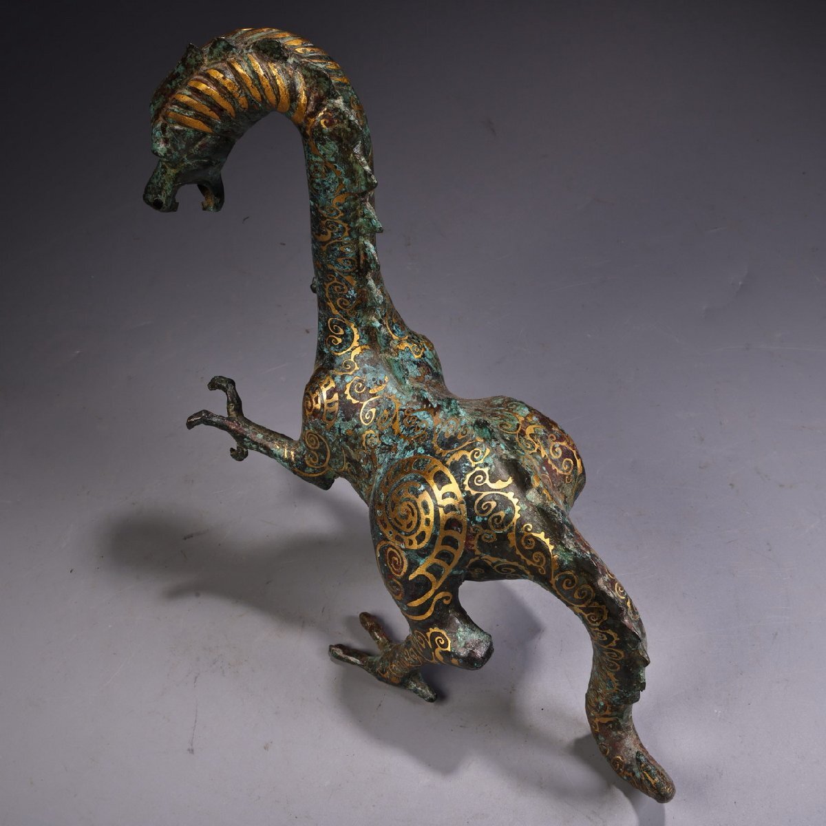 清】某収集家放出品 戦漢時代 青銅器・ブロンズ 錯金瑞獣立龍紋 清】某収集家放出品 戦漢時代 青銅器・ブロンズ 錯金瑞獣立龍紋