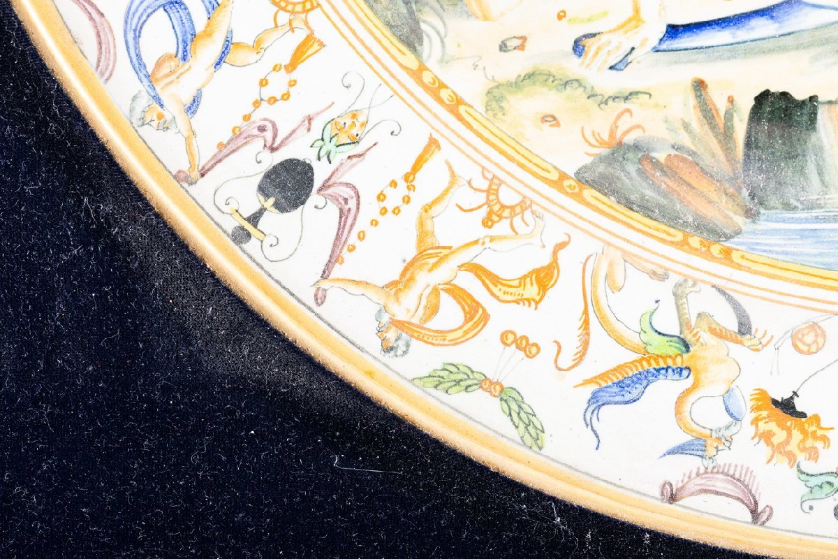 華】時代舊藏 時代物 額装 色絵西洋人物人形紋飾皿 西洋陶器 華】時代舊藏 時代物 額装 色絵西洋人物人形紋飾皿 西洋陶器