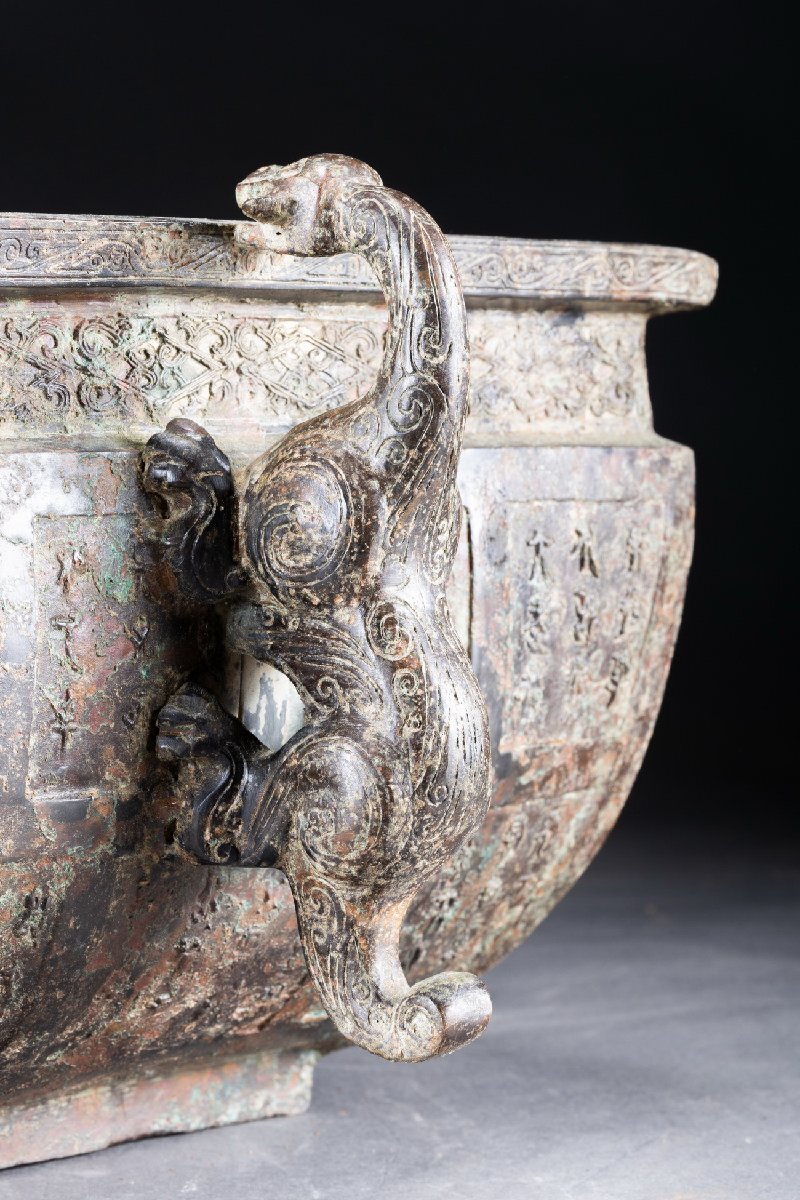 華】時代舊藏 戦漢時代 戦漢時代物 青銅器 四龍紋方爐 古美術 華】時代舊藏 戦漢時代 戦漢時代物 青銅器 四龍紋方爐 古美術