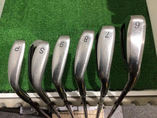 プロギア PRGR レッド アイアンセット チタンフェース(2016) RED チタンフェース(2016) 7S フレックスR 中古 Cランク