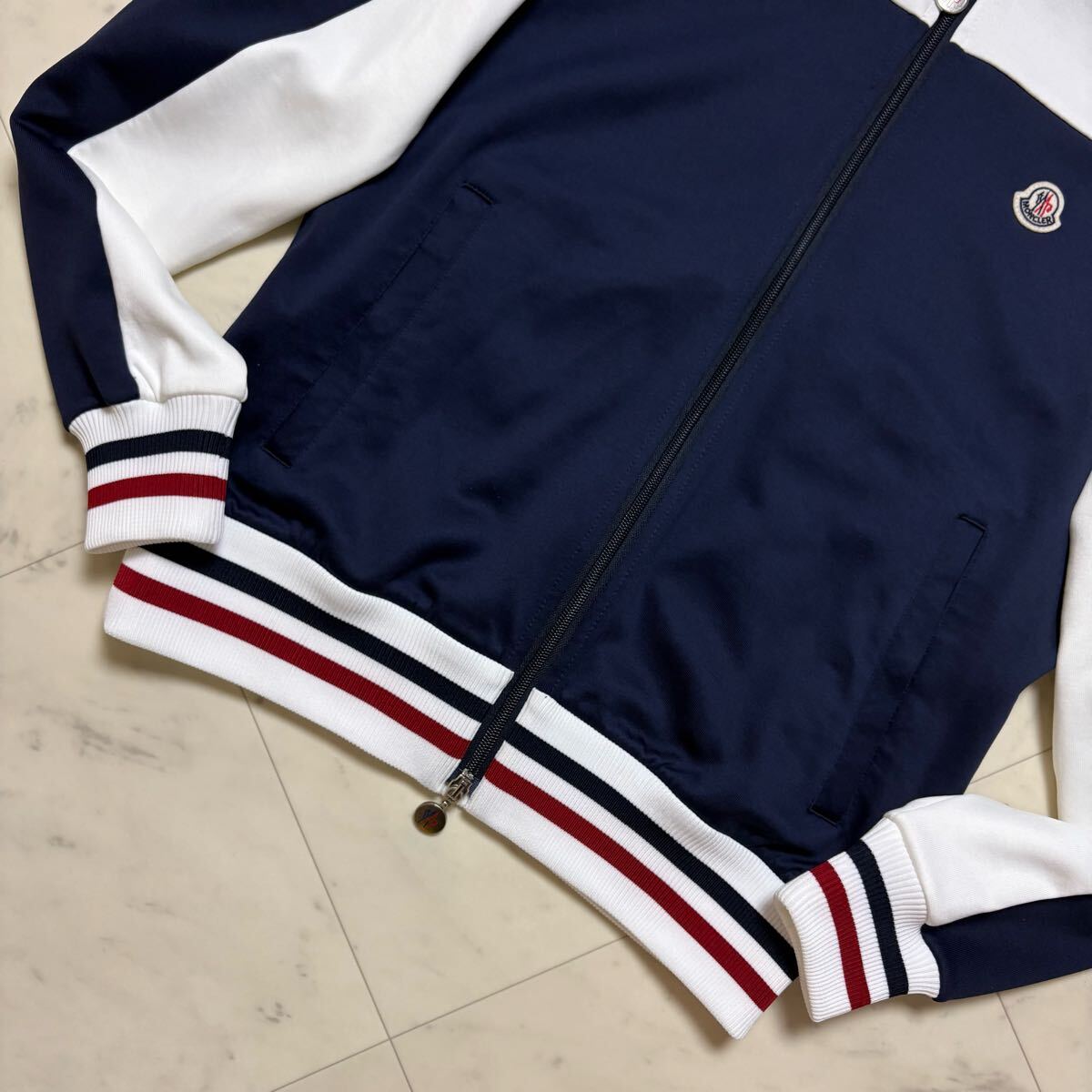 極美品☆ MONCLER モンクレール MAGLIA CARDIGAN トラック 極美品☆ MONCLER モンクレール MAGLIA CARDIGAN トラック