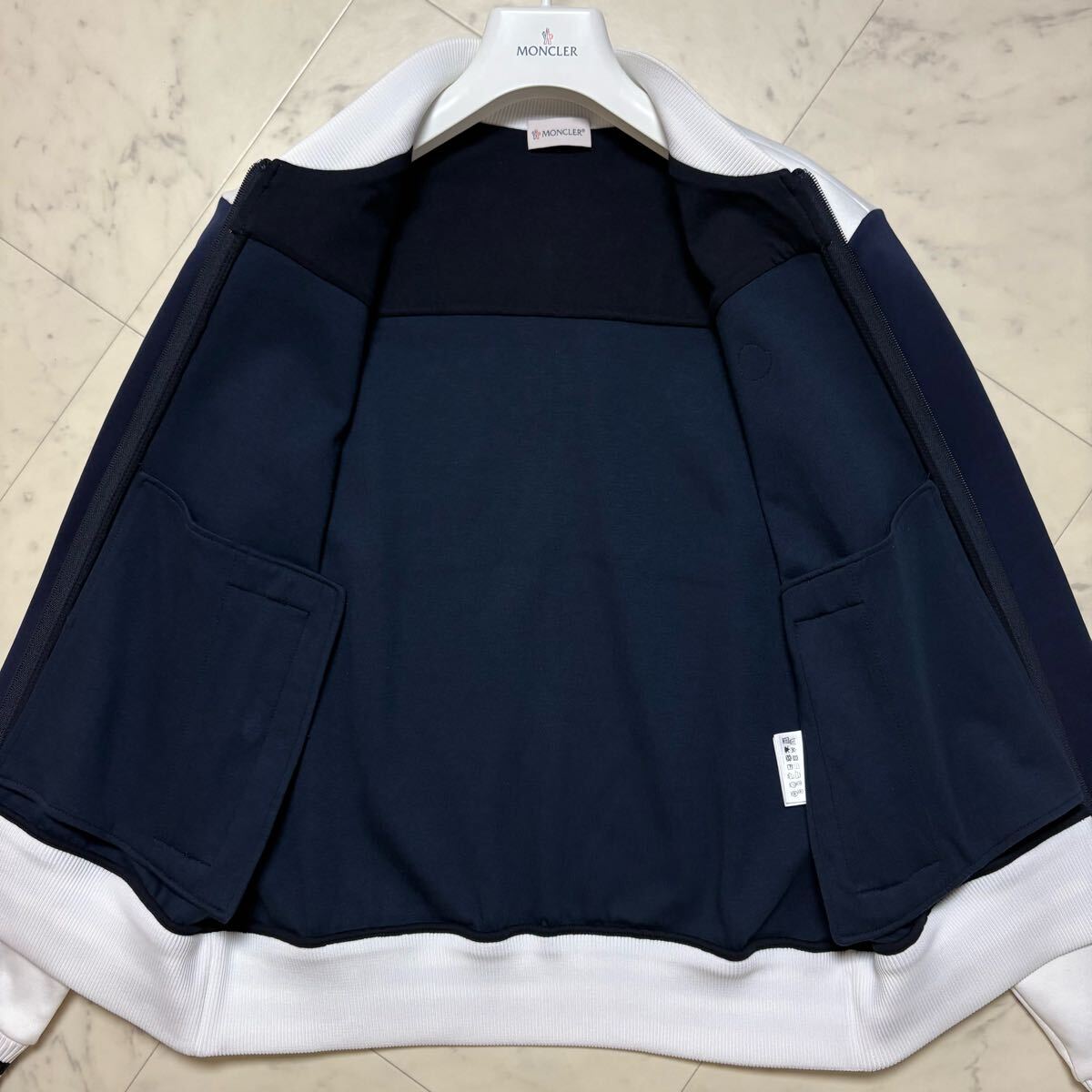 極美品☆ MONCLER モンクレール MAGLIA CARDIGAN トラック 極美品☆ MONCLER モンクレール MAGLIA CARDIGAN トラック