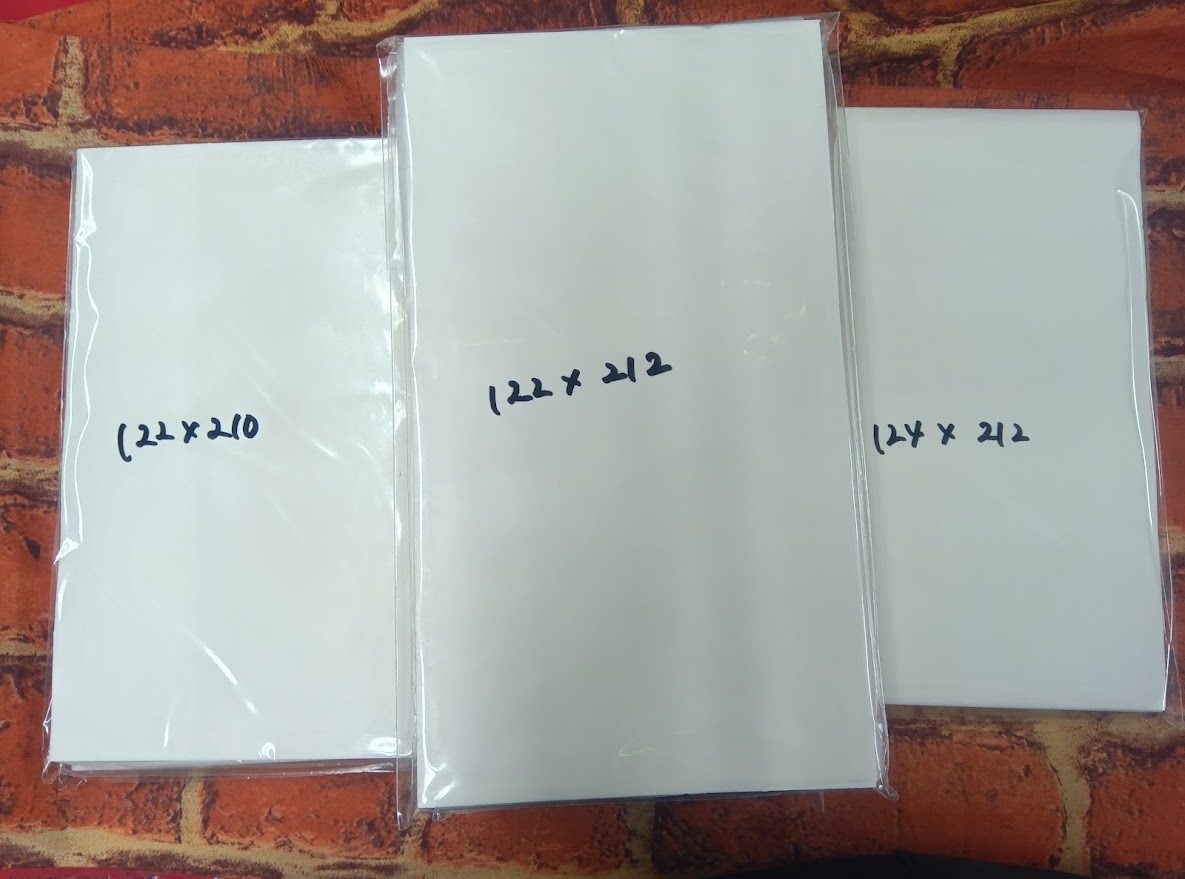 値下げ！訳あり！グラシン紙　グラシンシート　幅約120~124×丈208～212mm　約500枚
