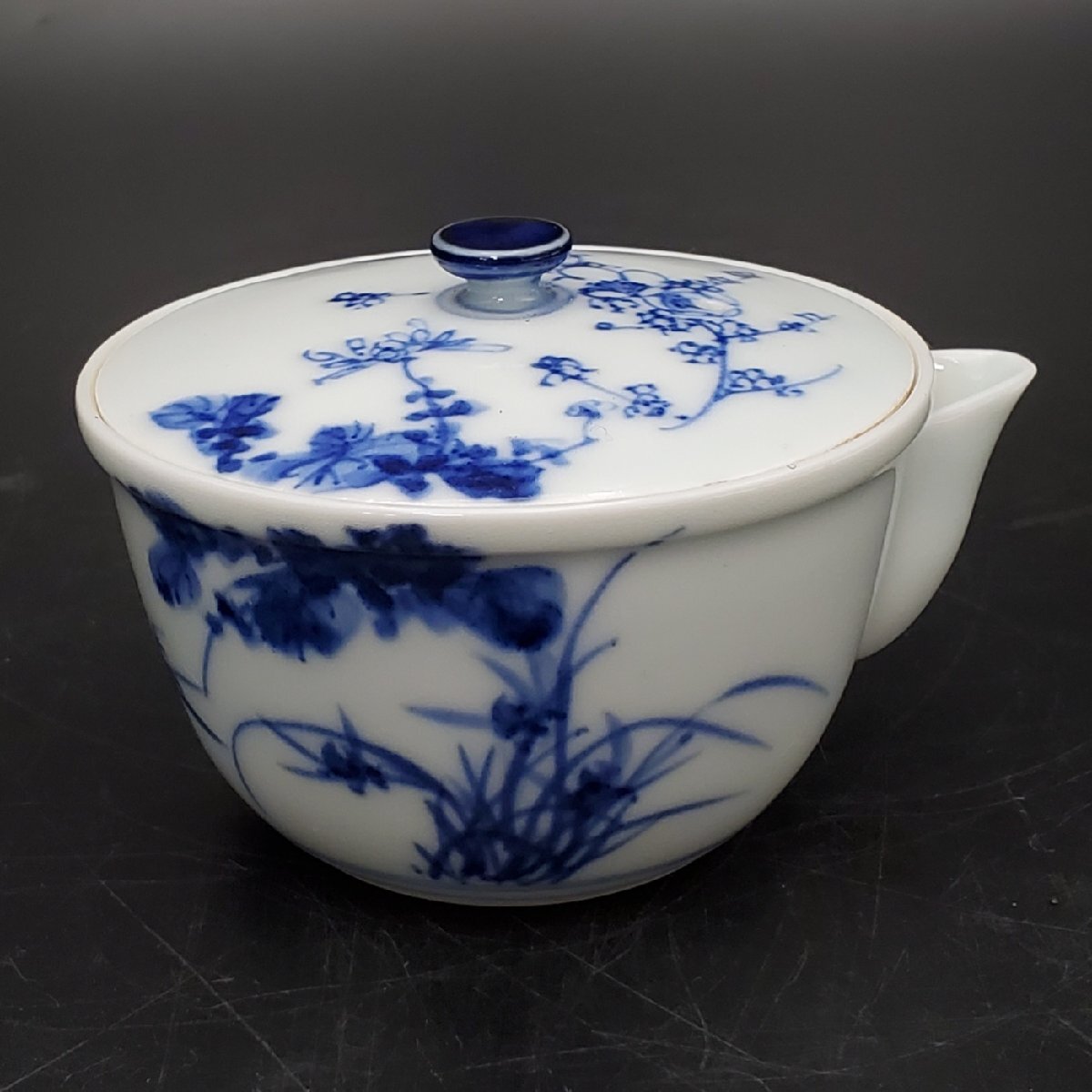 宝蔵】華中亭道八 高橋道八 染付茶器揃え 宝瓶急須 湯冷まし 宝蔵】華中亭道八 高橋道八 染付茶器揃え 宝瓶急須 湯冷まし