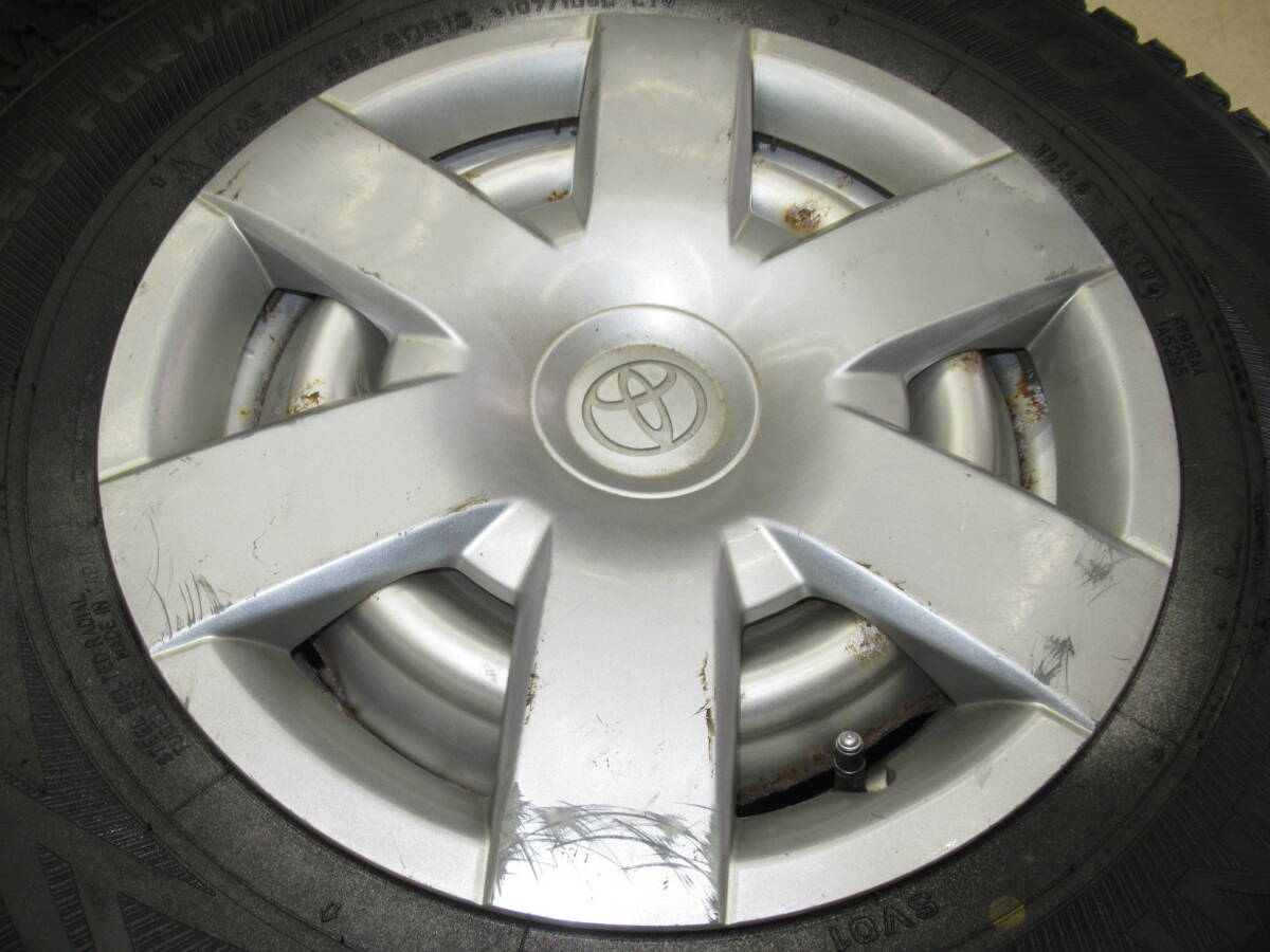 バリ山！トヨタ LH178Vハイエースバン純正スチールホイール 6J-15 off+30 pcd139.7/6H 195/80R15 107/105L LT スタッドレス付き4本セット