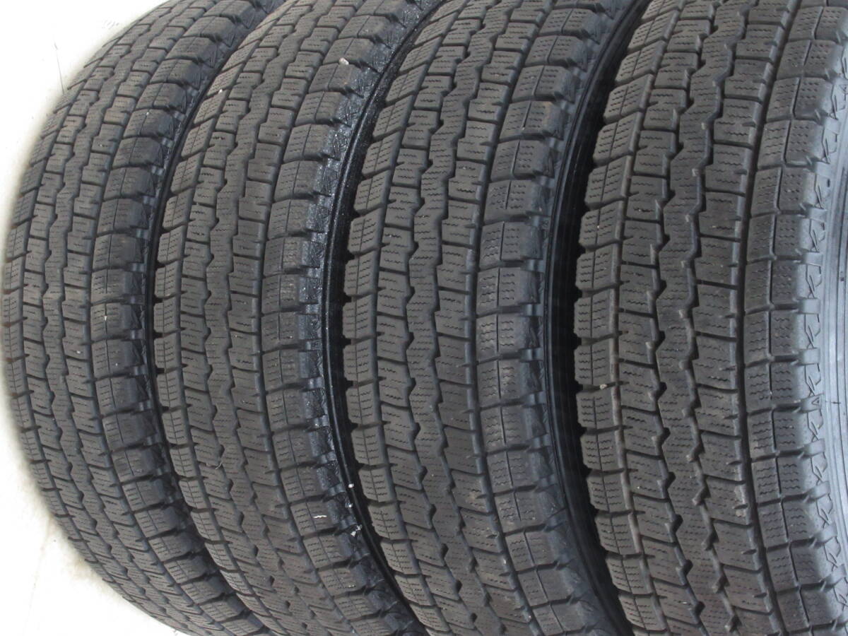 バリ山！トヨタ LH178Vハイエースバン純正スチールホイール 6J-15 off+30 pcd139.7/6H 195/80R15 107/105L LT スタッドレス付き4本セット