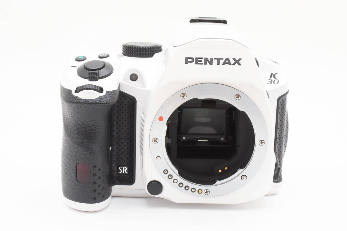 美品! PENTAX ペンタックス K-30 ボディ クリスタルホワイト 美品! PENTAX ペンタックス K-30 ボディ クリスタルホワイト