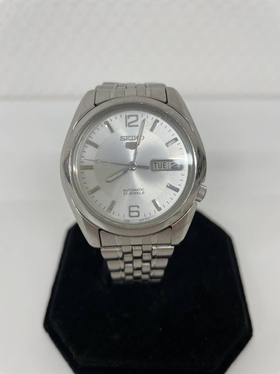 SEIKO セイコー 5 ファイブ 7S26-01V0 シルバー文字盤 自動巻き SEIKO セイコー 5 ファイブ 7S26-01V0 シルバー文字盤 自動巻き