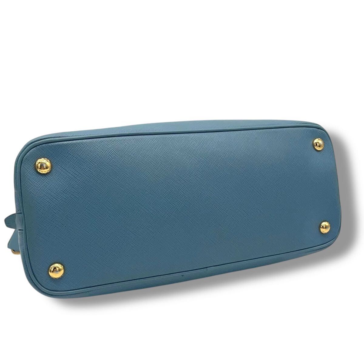 1円【美品】 プラダ PRADA ハンドバッグ サフィアーノレザー 1円【美品】 プラダ PRADA ハンドバッグ サフィアーノレザー