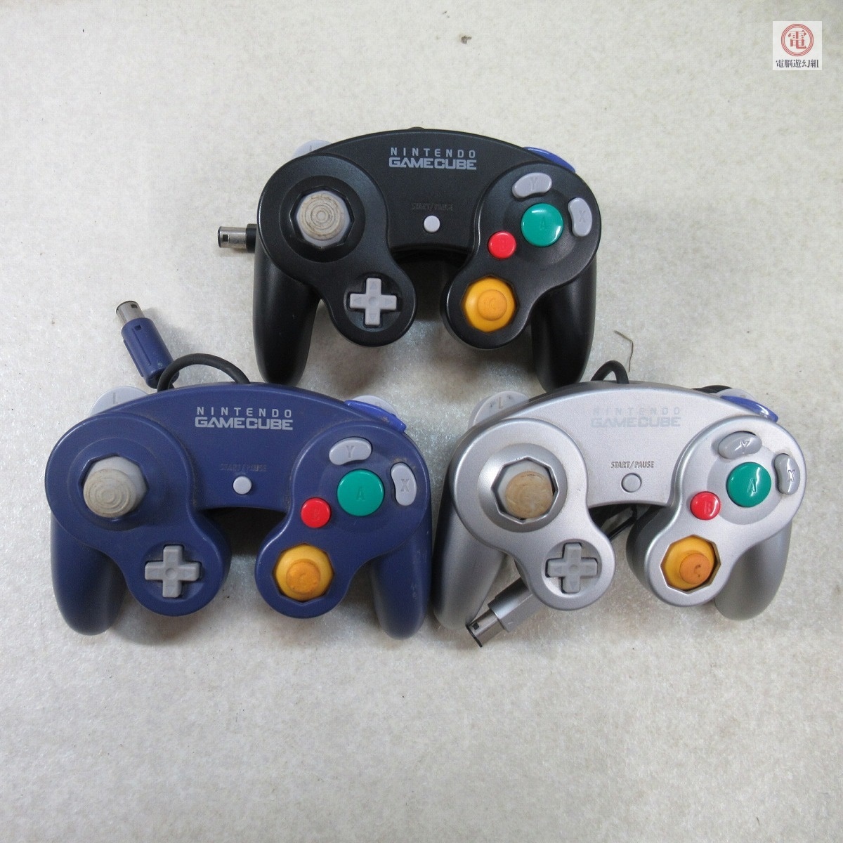 GC ゲームキューブ コントローラー 純正 まとめて3個セット GC ゲームキューブ コントローラー 純正 まとめて3個セット