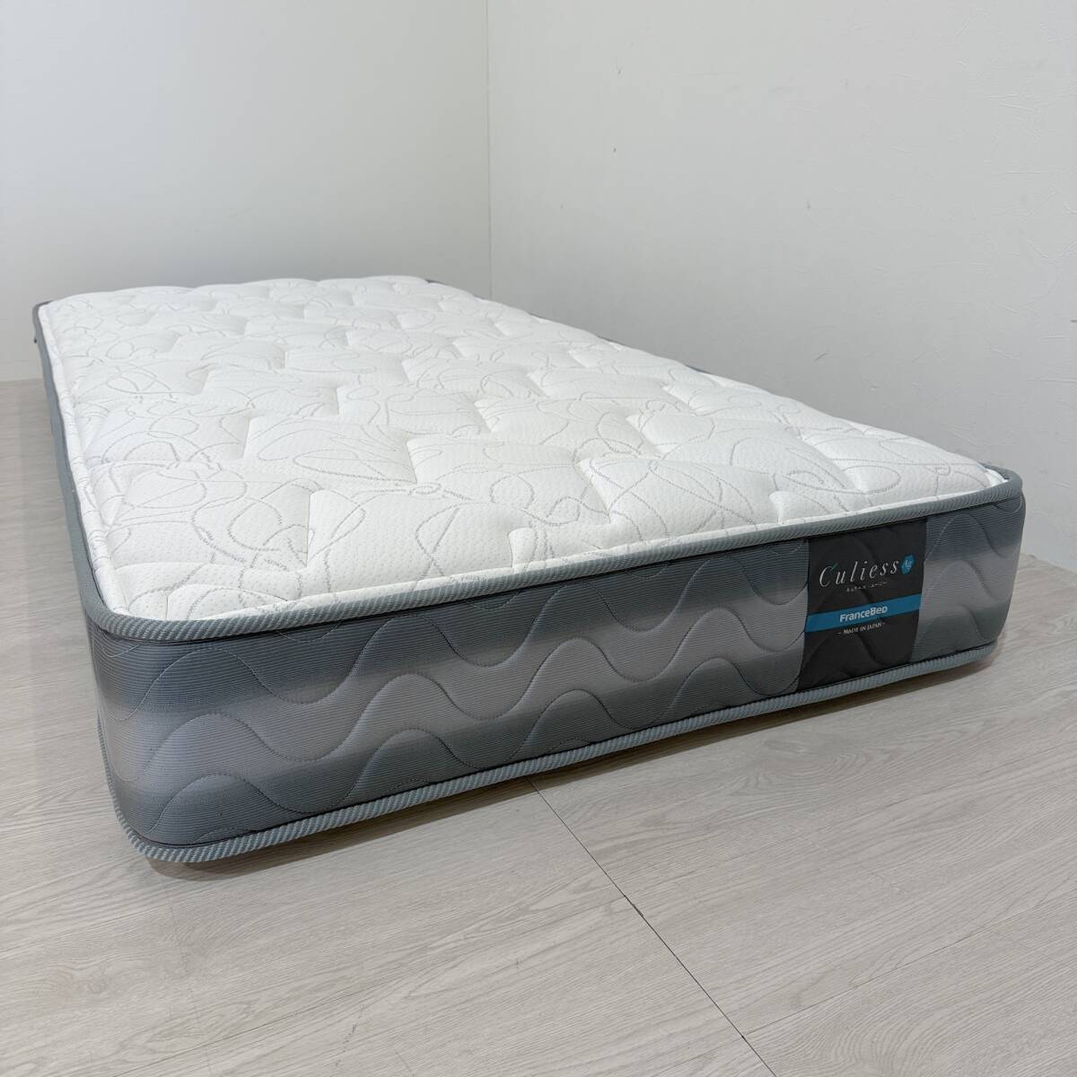 元値16万円！ 高級 フランスベッド キュリアス シングル マットレス ikitselect_fbm014-s