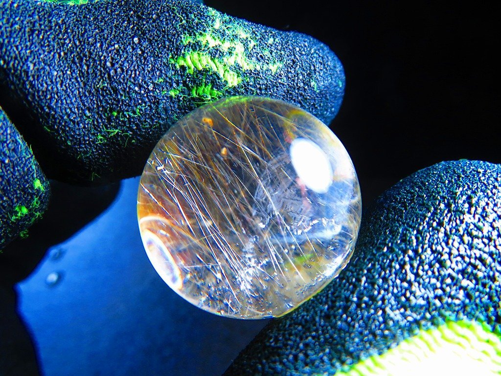 1円スタート超金運上昇☆天然水晶☆ルチルクォーツ ☆台付き 1円スタート超金運上昇☆天然水晶☆ルチルクォーツ ☆台付き