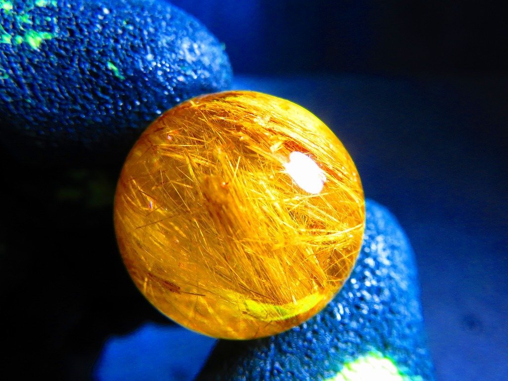1円スタート超金運上昇☆天然水晶☆ルチルクォーツ ☆台付き 1円スタート超金運上昇☆天然水晶☆ルチルクォーツ ☆台付き