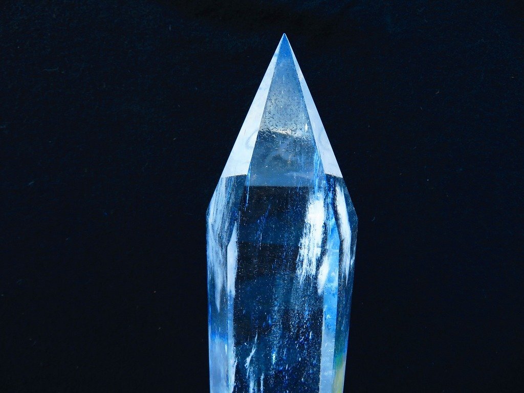 ☆超綺麗K9白水晶六角柱☆超巨大4.98kg高510mm台座付き ☆超綺麗K9白水晶六角柱☆超巨大4.98kg高510mm台座付き